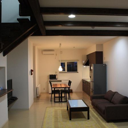 Tsuru Apartments NakaNakafurano Екстериор снимка
