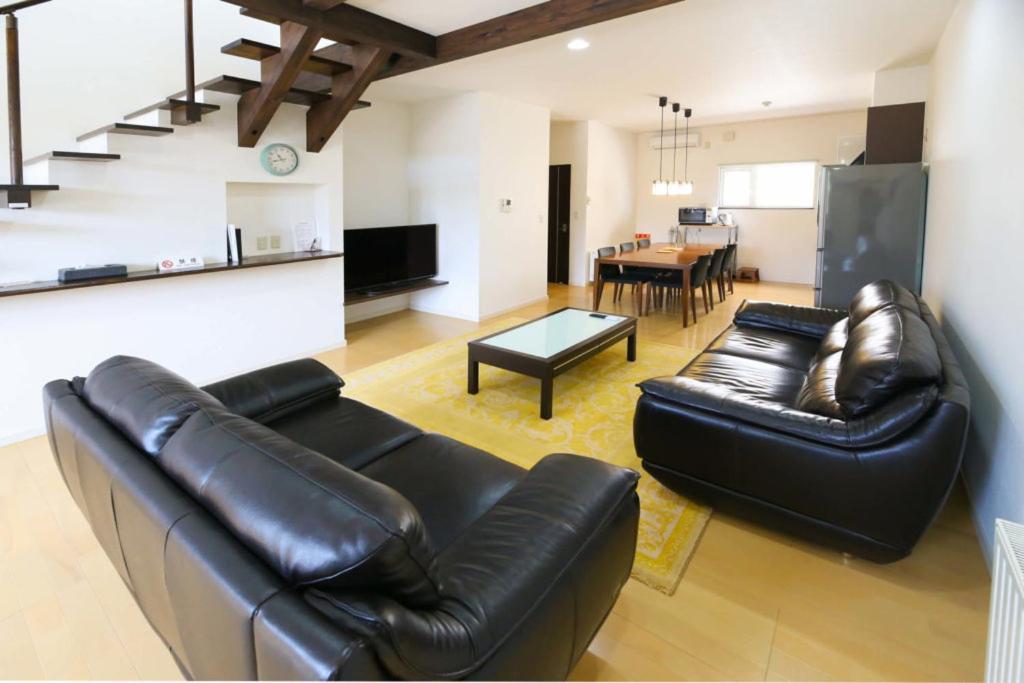 Tsuru Apartments NakaNakafurano Екстериор снимка
